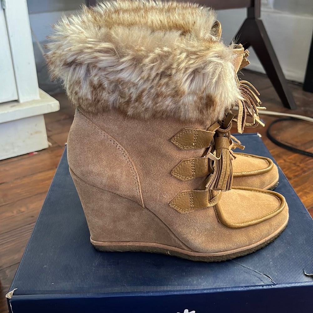 Splendid size 7M Targan suede boots with fur trim